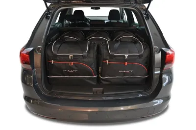Obrázek produktu pro Sada cestovních tašek Opel Astra K 2015-2021 (combi)