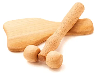Produktbild von Gesichtsmassageroller und Gua Sha Set aus Holz für Gesicht, Nacken und Schultern