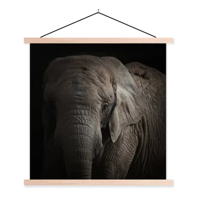 Produktbild von MuchoWow® Textilposter Elefant - Porträt - Tiere - Schwarz 60x60 cm mit holzfarbenen Rahmen - Wanddekoration
