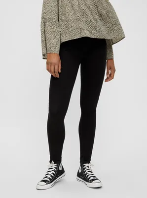 Produktbild von Schwarze Skinny Fit Jeans Pieces