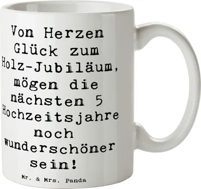 Produktbild von Mr. & Mrs. Panda Kaffeetasse Spruch 5. Hochzeitstag Holzhochzeit - Weiß - Geschenk, Glückwünsche, Geschenke, romantisch, Heiraten, Holz, Becher, Jahrestag, Kaffeebecher