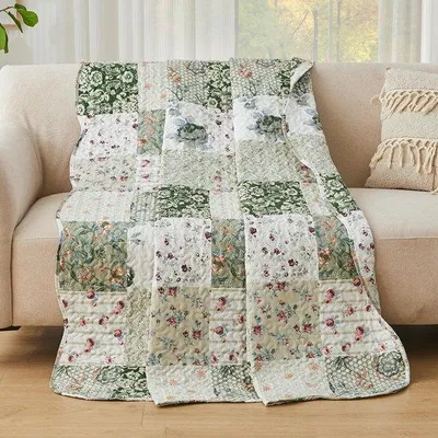 Produktbild von Einfache Patchwork Decke 150x200cm Grün