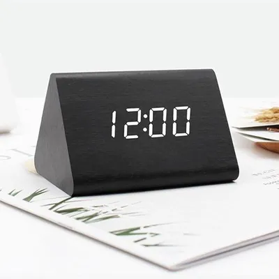 Image de Réveil numérique LED avec affichage de l'heure, de la date, de la température et du calendrier - Bois noir, lumière blanche