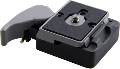 Zdjęcie produktu dla Adapter do szybkiej wymiany obiektywu 323 + płytka szybkiej wymiany, kompatybilny z płytką Manfrotto 200PL-14