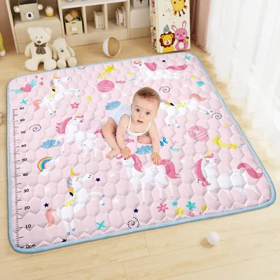 Obrázok produktu pre Veľká skladacia podložka na hranie pre bábätká a deti - 127x127 cm - dizajn s jednorožcom