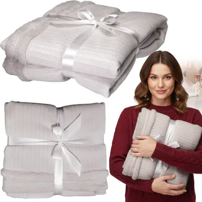 Zdjęcie produktu dla Koc Świąteczny Dekoracyjny Narzuta Na Łóżko 150X125 Cm Ozdoba Ciepły