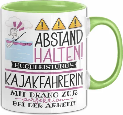 Produktbild von Kajakfahrerin Tasse Geschenk Lustig Abstand Halten Hochleistungs-Kajakfahrerin Mit Drang Zur Perfektion Bei Der Arbeit (Grün)
