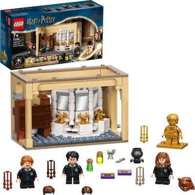Obrázok produktu pre Stavebnica rokfortských záchodov LEGO Harry Potter Rokfort: nevydarený všehodžús 76386; zberate?ská stavebnica s premenlivými minifigúrkami a Harryho Pottera, Hermiony Grangerovej a Rona Weasleyho (217 dielikov)