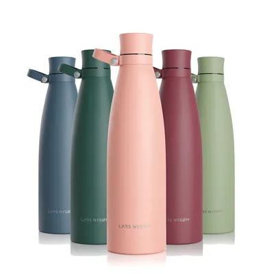 Produktbild von LARS NYSØM Trinkflasche Edelstahl | BPA-freie Isolierflasche | Auslaufsichere Wasserflasche für Sport, Fahrrad, Hund, Baby, Kinder 750ml Nude