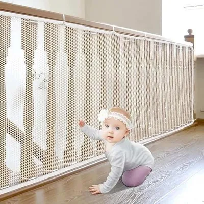 Zdjęcie produktu dla Siatka bezpieczeństwa dla dzieci na schody balustrady białe 79X200CM