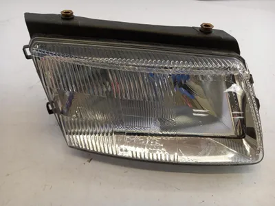 Imagen del producto de Faro delantero halógeno original para Volkswagen Passat B5, lado derecho, referencia 3B0941018K