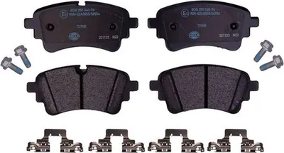 Produktbild von Bremsbelagsatz ohne Verschleißwarnung 17,5 mm HELLA für u.a. AUDI Q5