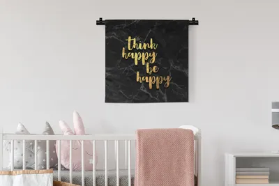 Produktbild von MuchoWow® Wandteppich Wandbehang Zitat - Glücklich - Gold - Marmor 60x60 cm Tapisserie Dekoration Wandtuch - Dekorationen - Wand Decke