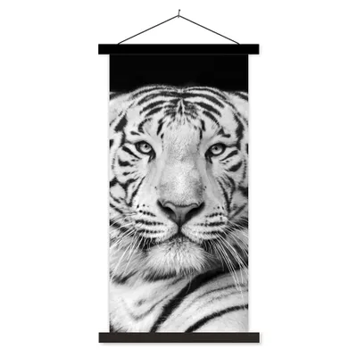 Produktbild von MuchoWow® Textilposter Tiger - Schwarz - Weiß - Porträt - Tiere 40x80 cm mit schwarzem Rahmen - Wandemalerei