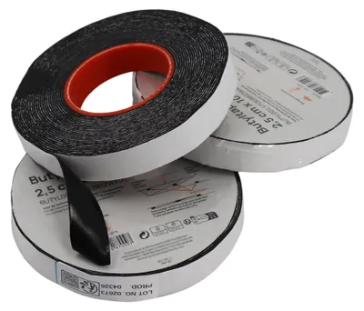 Image de 3 rouleaux de ruban butyle 10 m x 2,5 cm – Ruban adhésif double face pour barrière anti-racines 420 g avec forte adhérence et grande résistance
