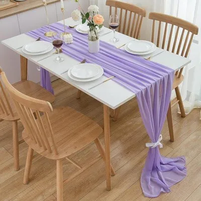Produktbild von Famanu Tafelläufer Chiffon Lichtlila - 70 x 300 cm