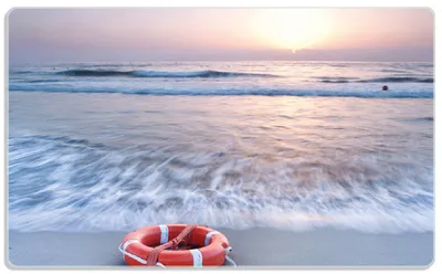 Produktbild von Wallario Frühstücksbrettchen aus Glas, je 14 x 23 cm, mit rutschfesten Füßen, Motiv Rettungsring am Strand bei Sonnenuntergang