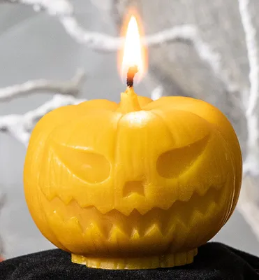 Produktbild von tea4chill Bienenwachskerze aus 100% Bienenwachs, Halloween Kürbis 6,5 x 5cm, Dekoration für Halloween, lange Brenndauer, handgefertigt