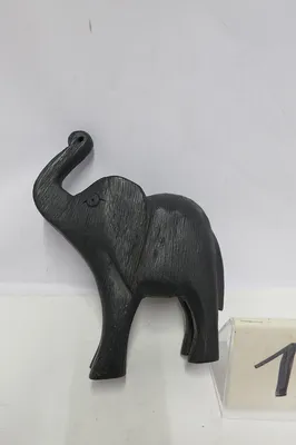 Obrázok produktu pre Gilde Figur, Slon, Odin, drevo mango, čierna farba, balenie obsahuje 2 kusy.
Výška: 21,00 cm
Šírka: 16,00 cm
Hĺbka: 5,00 cm
Katalógové číslo: 55802