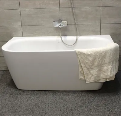 Zdjęcie produktu dla Wanna przyścienna KERRA MONA 150x75cm, akrylowa biała