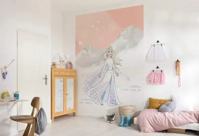 Zdjęcie produktu dla Tapeta flizelinowa Komar "Frozen Winter Magic" - rozmiar: 200 x 280 cm (szerokość x wysokość) - 4 panele