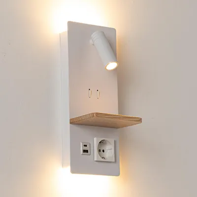 Immagine prodotto di Applique con luce di lettura da 3 W, luce posteriore da 3 W + luce posteriore da 3 W, connessione USB e presa di corrente integrata, vassoio in legno "Möbius
