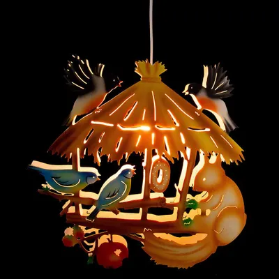 Produktbild von Fensterbild Vogelhaus mit Eichhörnchen (31cm) von Kunstgewerbe Taulin