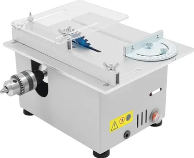 Obrázek produktu pro Mini stolní pila, výkon 96 W, nastavitelná hloubka řezu 0,06–0,39 palce, nastavitelný úhel 0–180°, otáčky 4000–9000 ot./min, vhodná pro zpracování dřeva a kutilské práce