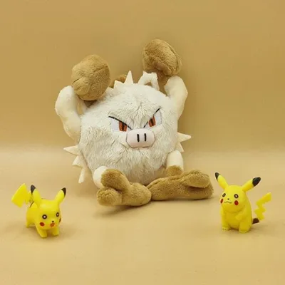 Produktbild von Pokemon Menki Kuscheltier - 13 cm Plüschtier Mankey