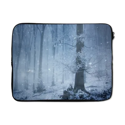 Produktbild von MuchoWow® Laptop Hülle 15 Zoll Wald - Winter - Schnee Laptoptasche - Laptoptasche - Sleeve - Rundum-Schutz