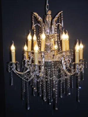 Produktbild von Casa Padrino Barock Kristall Kronleuchter 12-Flammig Silber ModK2 - Hängeleuchte Lüster Hängelampe Deckenlampe