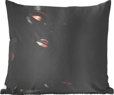 Produktbild von MuchoWow® Zierkissen Sofakissen Wohnzimmer Dekokissen 40x40 cm Frau - Kupfer - Schwarz - Foto Kissen - Schlafzimmer Dekoration