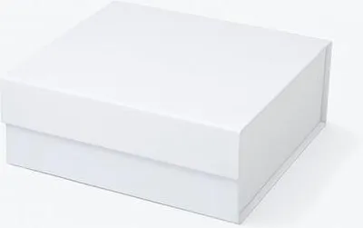 Zdjęcie produktu dla Pudełko Magnetyczne Na Prezent Białe 200x200x75mm (zew.) B6