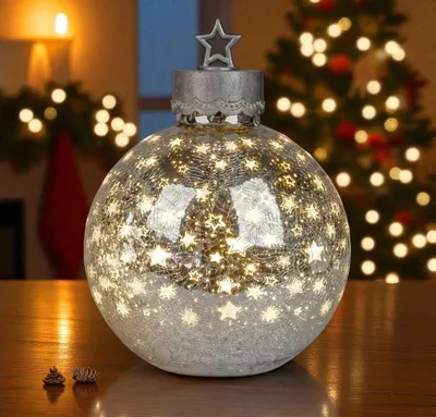 Produktbild von formano LED Deko-Kugel 35cm Silber Sterne Glaskugel mit Timer 6h/18h beleuchtet