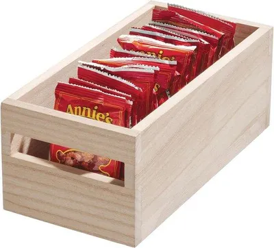 Produktbild von Famanu Kleiderbügel Set von 50, Antirutsch, mit Schulterkerben, Hosenstange, 360° drehbare Haken, platzsparend, 0,6 cm dick, 43 cm breit, weiß