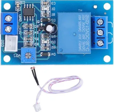 Immagine prodotto di Interruttore automatico della luce 12 V con sensore di luminosità