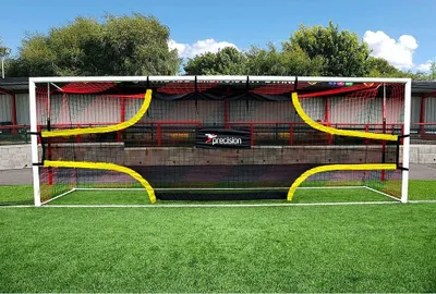 Produktbild von Precision - Zielnetz, Training - Stahl RD1589 (365,76 cm x 182,88 cm) (Schwarz/Rot)