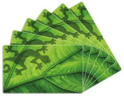 Produktbild von Wallario Frühstücksbrettchen 6er Set aus Glas, je 14 x 23 cm, mit rutschfesten Füßen, Motiv Gecko Schatten auf grünem Blatt - Umriss