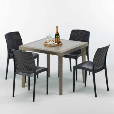 Produktbild von Polyrattan Tisch Quadratisch mit 4 Bunten Stühlen 90x90 Beige Elegance