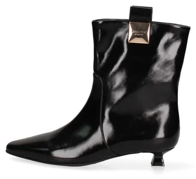 Image de Bottines pour femmes, en cuir véritable, noires, avec un talon aiguille et un détail doré