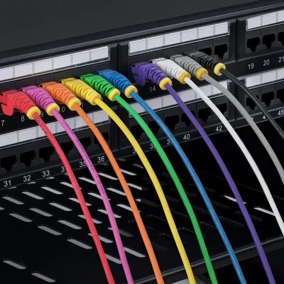 Immagine prodotto di StarTech.com Cavo Ethernet CAT6 Arancione da 1m; Patch UTP con Plug RJ45 Antigroviglio e Rilievi di Trazione, Cavo Lan Slim in Rame Puro 28AWG, Sottoposto a test Fluke