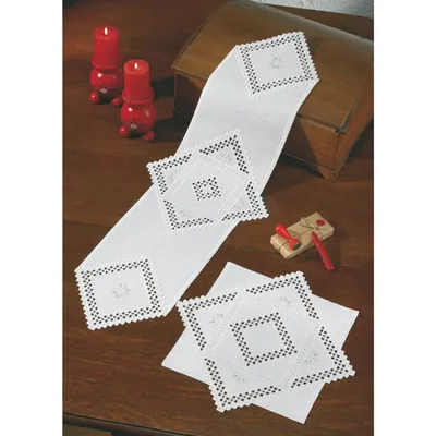 Produktbild von Permin Hardanger Tischläufer Stickpackung "Hardanger", Zählmuster, 32x95cm, 75-5652