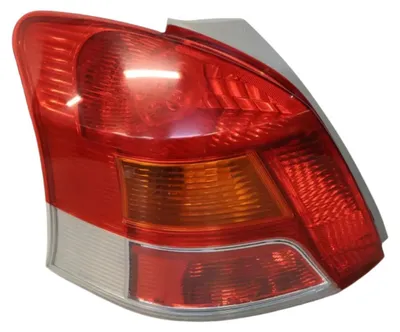 Immagine prodotto di TOYOTA Yaris Faro posteriore sinistro 81561-0D250 OE