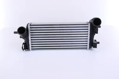 Produktbild von NISSENS 96490 Ladeluftkühler LLK für FORD FOCUS III Turnier Turbo Intercooler