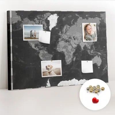 Obrázek produktu pro Korková nástěnka s kolíčky - Tabule s kolíky pro fotografie a poznámky - 100x70 cm - Připínáčky kovové 100 kusů - Černá mapa světa