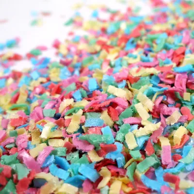 Produktbild von Streuselheld Schnippel Rainbow 10g Esspapier-Flocken Streusel zum Dekorieren und Verzieren von Gebäck aller Art wie Torten Kuchen Keksen Zuckerstreusel