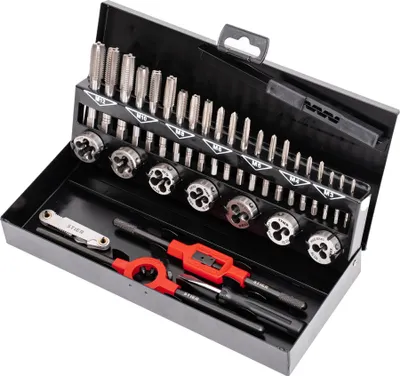 Produktbild von STIER Gewindeschneidzeug-Satz, HSS-G, M3-M12, 32-teilig, für metrische Innen- und Außengewinde, für Profis, 118x260x34mm, HGB-Sätze, ISO-Normgerecht, DIN 352, DIN EN 22568, verstärkte Haltewerkzeuge aus Zamak 5