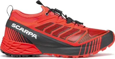 Trail- und Skyrunningschuh Ribelle Run von Scarpa in Rot und Schwarz; mit rutschfester Sohle und atmungsaktivem Obermaterial.