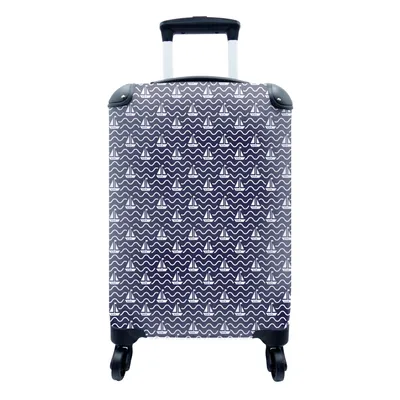 Produktbild von MuchoWow® Koffer Handgepäck Trolley Rollkoffer Kleine Reisekoffer mit 4 Rollen - Muster - Meer - Boot - Cabin Size < 55x40x23 cm & 55x40x20 cm - Fotokoffer - Kabinenkoffer - Boardgepäck - Reise-Box - Reisekoffer - Reisegepäck - Koffer mit Bild - Trolley für Kinder