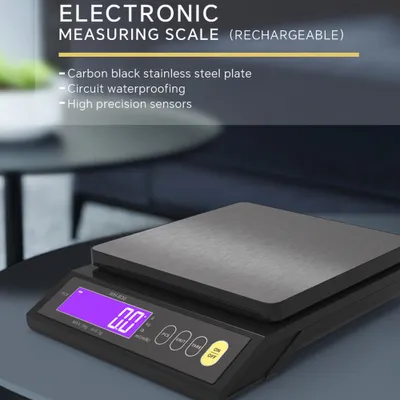 A digital measuring scale is shown on a surface, with text overlay describing its features.